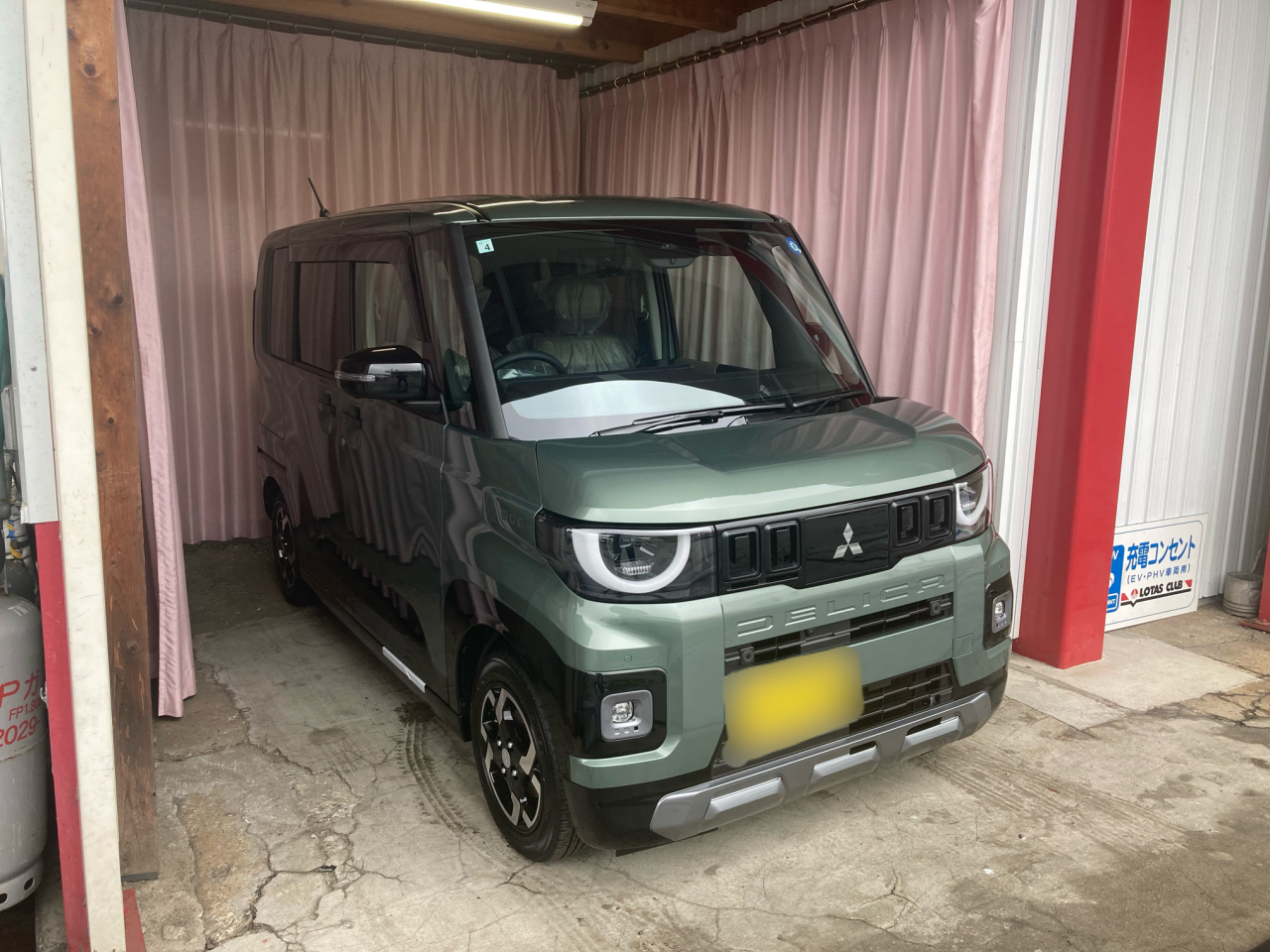 新車　デリカミニ　納車致しました！